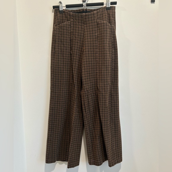 High-Waisted Pull-On Pixie Wide-Leg Pants - Picture 2 of 5